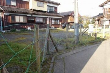 新潟县刈羽郡刈羽村的拍卖：142 万日元 土地 198 平方米