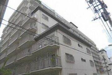 Auction in Shinagawa-ku, Tokyo: 13.92 million yen for a 34 square meter apartment