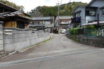 Vente aux enchères dans la ville de Kihoku, Kitamuro-gun, préfecture de Mie : 210 000 yens Terrain de 596 mètres carrés