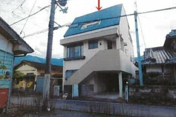 Auction in Kinokawa City, Wakayama Prefecture: 4.14 million yen for a single-family house with an area of 180 square meters