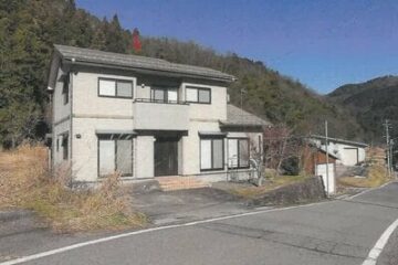 兵庫県美方郡香美町的拍卖：¥212.8 万日元 一户建 162 平方米