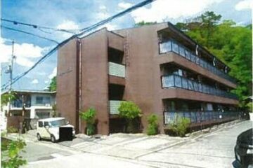 Auction in Wakayama City, Wakayama Prefecture: 3.81 million yen for a 56 square meter apartment