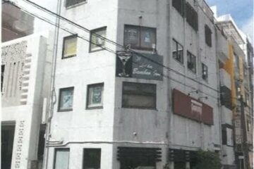 沖縄県那覇市 100平米マンション 575万円