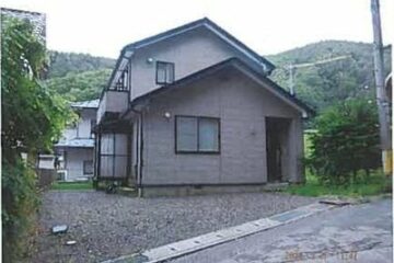 长野县诹访郡下诹访町 318 万日元 一户建 98 平方米