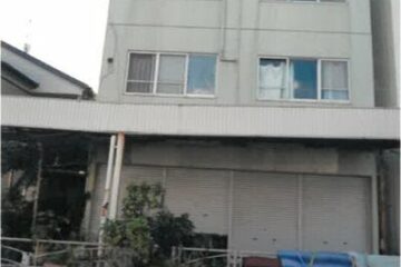 Yokosuka City, Kanagawa Prefecture 24.35 million yen Single-family house 370 square meters